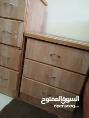  22 خزانة واسرّة للبيع