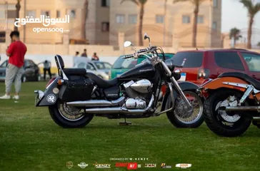  2 Honda shadow 750 aero