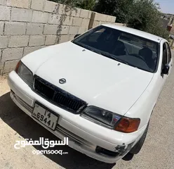  3 نيسان صني 1999 وارد ياباني ماتور 1500 قطارة بنزين ...... قابل للتفاوض والشرا ما بقصر معه ...