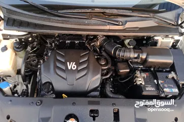  14 Kia Carnival V6 3.3L Model 2015