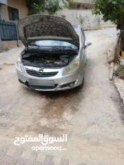  3 سيارة اوبل كورسا موديل 2009