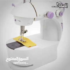  6 ماكينة خياطة صغيرة الحجم محمولة سهلة الاستخدام والتخزين قادرة على خياطةواصلاح مختلف انواع الاقمشة