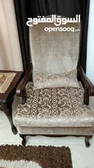  4 غرفه ضيوف جديده بحالة الوكاله و مميزه ...  لون رائع و خشب ثقيل  .... بسعر لقطه