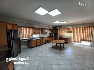  6 شقة غير مفروشة للإيجار 355م2 ( Property 17358 ) سنوي فقط