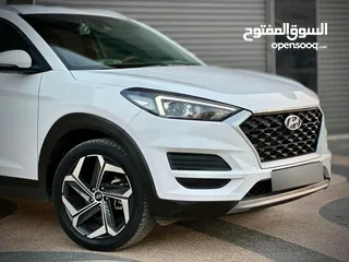  2 توسان 2019.ديزل .يد اولى. بحاله ممتازه .عداد 53000.مرخص ومأمن لشهر 12.فحص نضيف.2*4