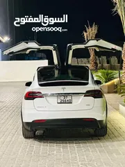  13 Tesla x 2018 D75. 6 Seats ايرباغات مو فاتحه اصليه