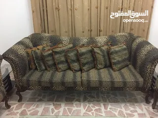  2 طقم كنب مستعمل بحالة جيدة