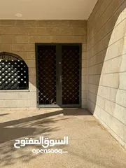  10 فيلا للبيع في جبل الحسين من المالك مباشرة