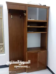  2 زاويه وبيها جزامه ليجوه او خانه.