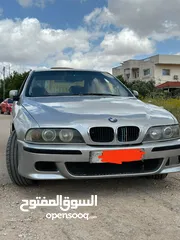  9 موديل 2000 BMW