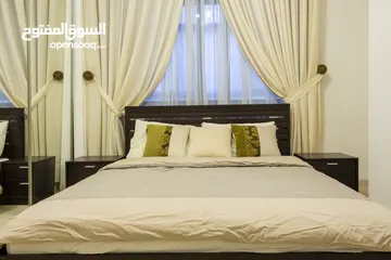  14 شقة طابقية 3 نوم فاخرة في الدوار الخامس / ام أذينة  5th Circle / Om Othaina  Luxury 3-Bedroom Flat