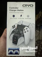  1 PS5 Dualsense Controllers LED Charching station