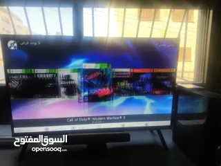  10 xbox360 مجدد مهكر مع ايد و250 لعبة من افضل     الالعاب وكونيكت السعر 550 شيكل غير قابل للتنزيل