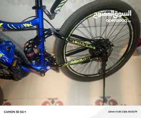  1 دراجه هوائيه ايطالي اصلي سعر 60 مستعمل شهر واحد لا يوجد خدمه توصيل قابل ل تفاوض البسكليت ب حاله جدا