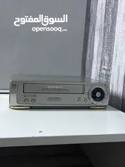  1 جهاز فيديو كاسيت Panasonic Super Drive VCR – موديل SJ3