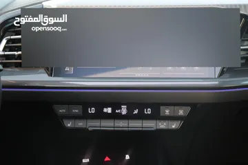  9 AUDI Q4 etron 2022
