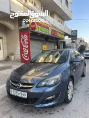  2 اوبل استرا 2013 للبيع