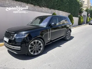  1 Range Rover 2023 vogue plug in clean title excellent condition