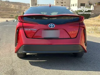  4 تويوتا بريوس برايم للبيع بسعر مغري