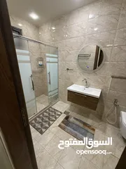  9 شقه مفروشه فاخره للإيجار