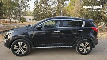  8 كيا سبورتاج موديل 2012