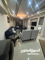  1 شقه مفروشه للايجار في البيره قرب مطعم سامر