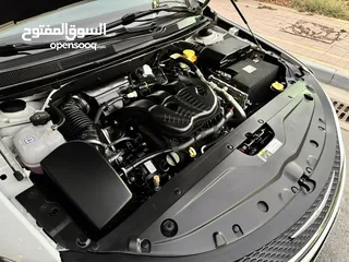  8 CHRYSLER C200 Full option first owner