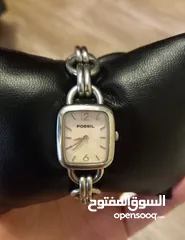  8 ساعات يد نسائية فاخره كوبي وأصلي للبيع