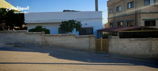  13 منزل مستقل للبيع