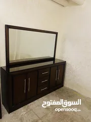  1 بوفيه + درسوار مستعمل بحاله الوكاله جديد