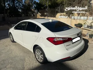  4 كيا k3 سيراتو 2014 مع فتحة سقف نخب بنزين