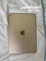 2 Apple iPad 7th generation 128GB, Rose Gold