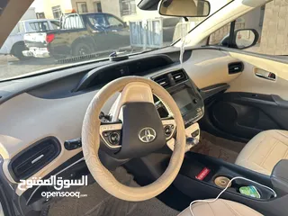  6 تويوتا بريوس 2017 prius