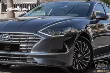  4 Hyundai Sonata 2022 Hybrid  يمكن التمويل بالتعاون مع المؤسسات المعتمدة لدى المعرض