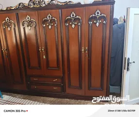  7 اثاث منزل بحالة الوكاله وأجهزة كهربائية