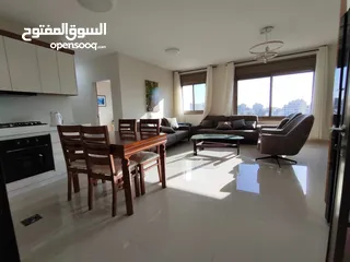 8 شقة للإيجار – عين منجد  طابق خامس بإطلالة مميزة