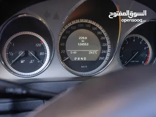  8 Mercedes Benz C180 2011 للبيع