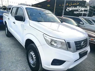  22 Nissan NAVARA 2020 Manual 4/2 GCC spec