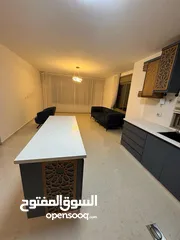  3 شقة واسعة للإيجار – الشرفة  قرب نادي بال فيت وملحمة الأمير