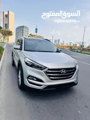  2 HYUNDAI TUCSON  FULL OPTION: 2016 V4 :2.0L  SILVER  : 83000km SINGLE OWNER .WELL MAINTAINED FOR SALE