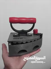  1 تحف ونحاسيات