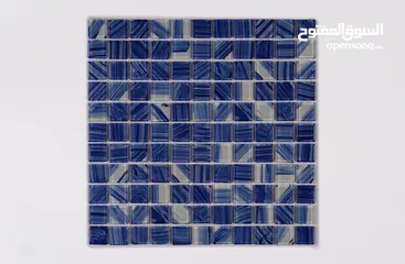  2 بلاط حمام السباحة الزجاجي  Glass pool tiles