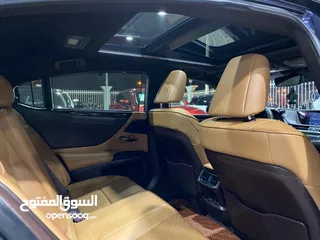 13 Lexus ES 350 model 2019
