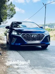 3 هيونداي ايونك موديل2021 اقتصاديه بشكل عالي فل جميع الاضفات بدون فتحه بسعر مغري مالك اول من الحره