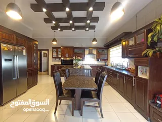  1 فيلا نموذج (7) مميزة جداً في كمباوند الاندلسية - طريق المطار للبيع بسعر مُغري