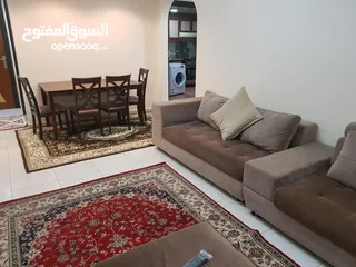  3 محمود سعد )غرفة وصالة للايجار الشهري في الشارقة التعاون بفرش فندقي ثاني ساكن بتشطيب ممتاز