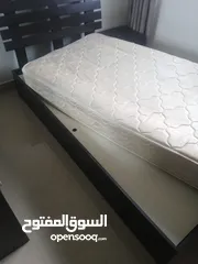  6 سرير للبيع قياس 100x200سم مع فرشه