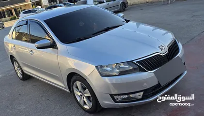  2 سكودا رابيد سياره بوضع الوكاله