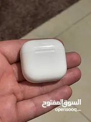  19 أختار الأصلي وريح راسك النسخة الأحدث والأقوى  بطارية تصل إلى 5ساعات من الأستخدام Apple AirPods 4 AN
