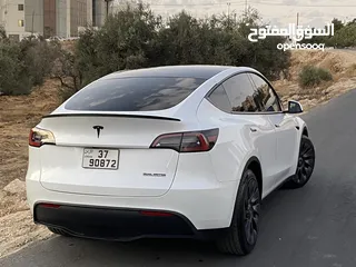  17 Tasla model Y Long Range Dual Motor بسعر مغري